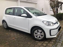 Weiß Gebraucht 2020 VW e-up! Kleinwagen | 9.425 € (Fairer Preis)