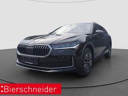 Weiß Neu 2025 Skoda Superb Selection Kombi | 45.990 € (Guter Preis)