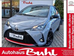 Grau Gebraucht 2019 Toyota Yaris Hybrid Sport Limousine | 16.997 € (Fairer Preis)