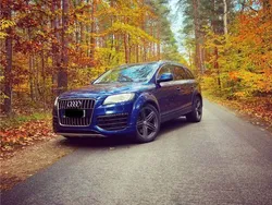 Blau Gebraucht 2014 Audi Q7 Ambiente SUV | 22.000 € (Fairer Preis)