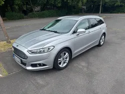 Silber Gebraucht 2017 Ford Mondeo Titanium Kombi | 13.000 € (Fairer Preis)
