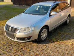 Silber Gebraucht 2010 VW Passat Kombi | 3.000 € (Guter Preis)