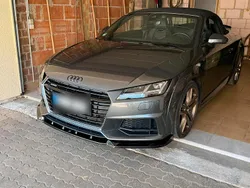 Grau Gebraucht 2018 Audi TT Roadster S-Line Cabrio | 26.800 € (Guter Preis)