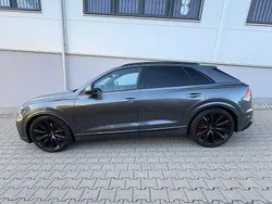 Grau Neu 2025 Audi Q8 Sport SUV | 90.440 € (Guter Preis)