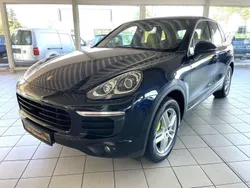 Blau Gebraucht 2015 Porsche Cayenne S SUV | 29.990 €