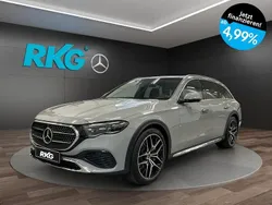 Grau Gebraucht 2025 Mercedes E300 Limousine | 72.490 €