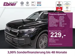 Deep black perleffekt Gebraucht 2024 VW Tiguan Life SUV | 37.880 € (Fairer Preis)