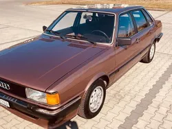 Braun Gebraucht 1983 Audi 80 Limousine | 7.000 €