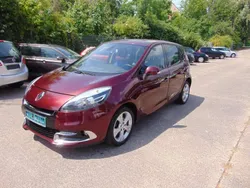 Dunkelrot Gebraucht 2012 Renault Scénic III Dynamique Van / Kleinbus | 3.500 € (Fairer Preis)