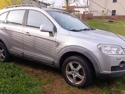Grau Gebraucht 2007 Chevrolet Captiva LS SUV | 2.800 € (Guter Preis)