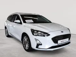 Frostweiß Gebraucht 2020 Ford Focus Titanium Kombi | 14.490 € (Superpreis)