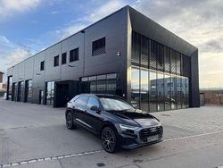 Schwarz Gebraucht 2019 Audi Q8 S-Line SUV | 39.400 € (Fairer Preis)