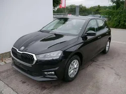 Blackmagic perleffekt Neu 2025 Skoda Fabia Limousine | 18.890 € (Guter Preis)