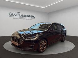 Schwarz Gebraucht 2022 Ford Focus Titanium Limousine | 18.980 € (Guter Preis)