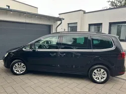 Schwarz Gebraucht 2018 VW Sharan Comfortline Van / Kleinbus | 19.900 € (Guter Preis)