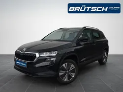 Schwarzmagic perleffekt metallic Gebraucht 2024 Skoda Karoq Selection SUV | 32.980 € (Fairer Preis)