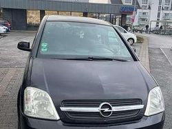 Gebraucht 2003 Opel Meriva Essentia Van / Kleinbus | 1.250 € (Fairer Preis)