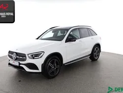 Weiß Gebraucht 2020 Mercedes GLC300 AMG SUV | 40.880 € (Fairer Preis)