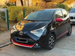 Schwarz Gebraucht 2020 Toyota Aygo Team Kleinwagen | 9.990 € (Guter Preis)