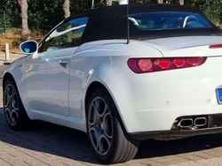 Weiß Gebraucht 2008 Alfa Romeo Spider Exclusive Cabrio | 9.550 € (Guter Preis)