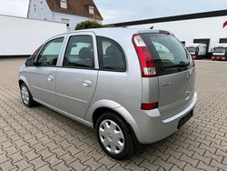 Grau Gebraucht 2005 Opel Meriva Van | 1.950 € (Fairer Preis)