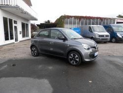 Grau Gebraucht 2018 Renault Twingo LIMITED Kleinwagen | 8.990 € (Fairer Preis)