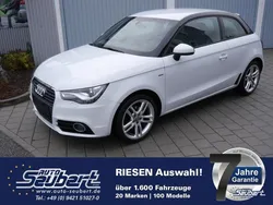 Weiß metallic Gebraucht 2015 Audi A1 Ambition Kleinwagen | 16.990 € (Teuer)