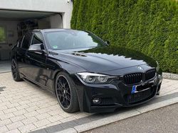 Schwarz Gebraucht 2018 BMW 320 Shadowline Limousine | 23.500 € (Etwas zu teuer)