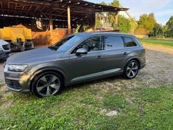 Grau Gebraucht 2016 Audi Q7 S-Line SUV | 25.500 € (Guter Preis)