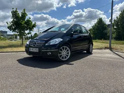 Schwarz Gebraucht 2010 Mercedes A200 Avantgarde Limousine | 4.899 € (Etwas zu teuer)