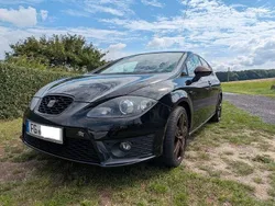 Schwarz Gebraucht 2012 Seat Leon FR Limousine | 6.900 € (Fairer Preis)