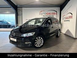 Schwarz Gebraucht 2017 VW Touran Highline Van / Kleinbus | 16.890 € (Fairer Preis)