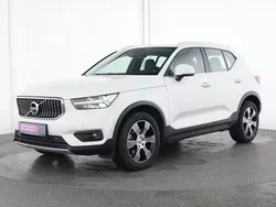 Crystal white Gebraucht 2022 Volvo XC40 Inscription SUV | 29.976 € (Guter Preis)