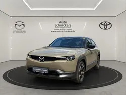 Beige Gebraucht 2023 Mazda MX30 Makoto SUV | 22.740 € (Superpreis)