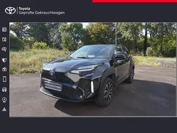 Mysticschwarz mica Gebraucht 2022 Toyota Yaris Hybrid Connect Style | 23.490 € (Fairer Preis)