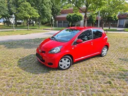 Schwarz Gebraucht 2011 Toyota Aygo Edition Kleinwagen | 6.890 € (Etwas zu teuer)