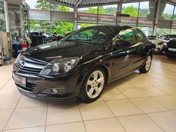 Schwarz Gebraucht 2006 Opel Astra GTC Sport Coupé | 4.999 € (Fairer Preis)