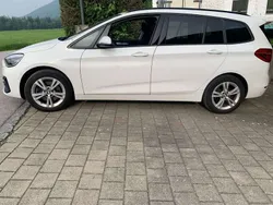 Weiß Gebraucht 2020 BMW 218 Gran Tourer Advantage Van / Kleinbus | 17.200 € (Guter Preis)