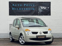 Beige Gebraucht 2005 Renault Modus Initiale Van / Kleinbus | 4.990 € (Teuer)