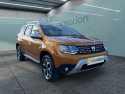Orange Gebraucht 2020 Dacia Duster Anniversary SUV | 17.796 € (Etwas zu teuer)