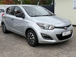 Silber Gebraucht 2014 Hyundai i20 Classic Kleinwagen | 6.990 € (Fairer Preis)
