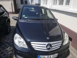 Schwarz Gebraucht 2006 Mercedes B170 Van / Kleinbus | 2.799 € (Fairer Preis)