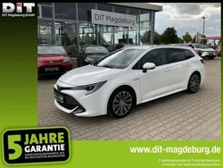 Schneeweiß 040 Gebraucht 2021 Toyota Corolla Team Kombi | 21.890 € (Superpreis)