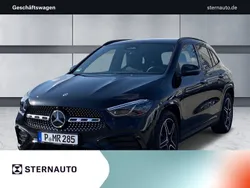 Kosmosschwarz Gebraucht 2024 Mercedes GLA200 AMG line SUV | 45.249 € (Teuer)