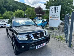 Schwarz Gebraucht 2011 Nissan Navara Abholung | 14.995 € (Fairer Preis)