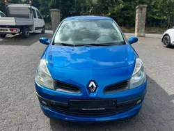 Blau Gebraucht 2007 Renault Clio III Dynamique Limousine | 2.699 € (Fairer Preis)