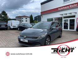 Delfingrau metallic Gebraucht 2024 VW Golf VIII Move Kombi | 20.470 € (Guter Preis)