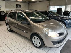 Grau Gebraucht 2009 Renault Clio II Luxe Limousine | 2.990 € (Superpreis)