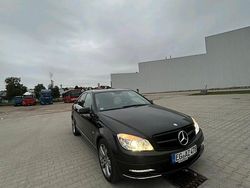 Schwarz Gebraucht 2009 Mercedes C180 Limousine | 9.449 €