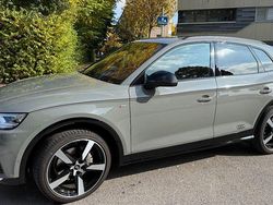 Grau Gebraucht 2019 Audi Q5 Competition SUV | 30.900 € (Fairer Preis)